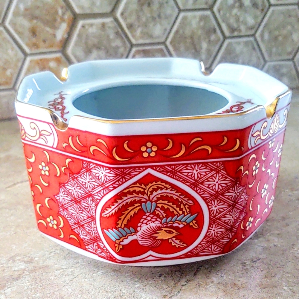 VTG Toyo Japan Hand Painted Gold Bird Ashtray